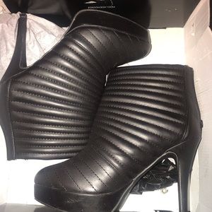 Torrid Black Platform Bootie sz 9 9W